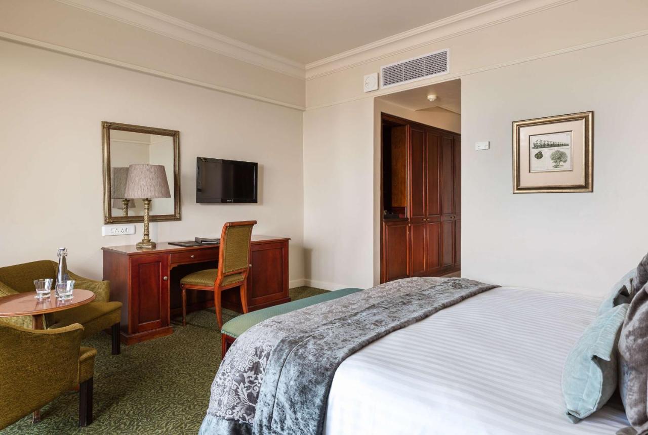 The Edward Hotel Durban Exterior photo